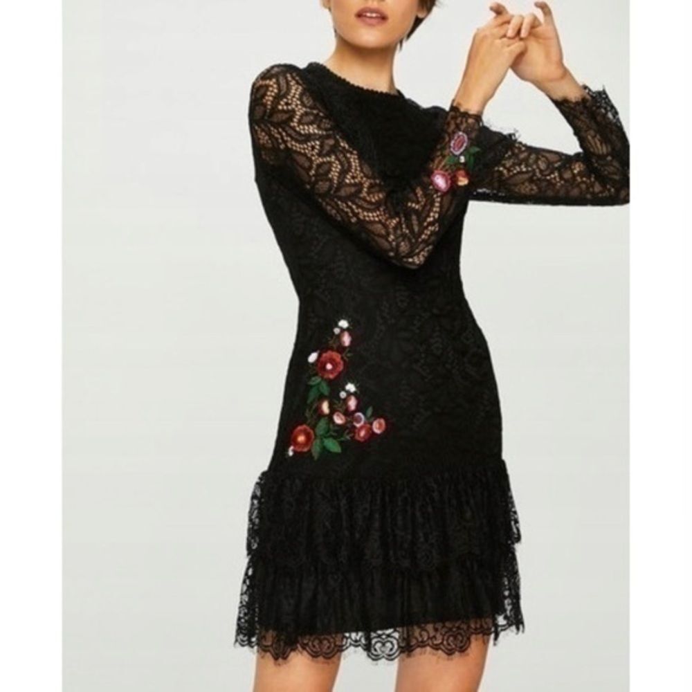 Desigual Women's 0/34 NWT Black Long Sleeve Lace Embroidered Dress